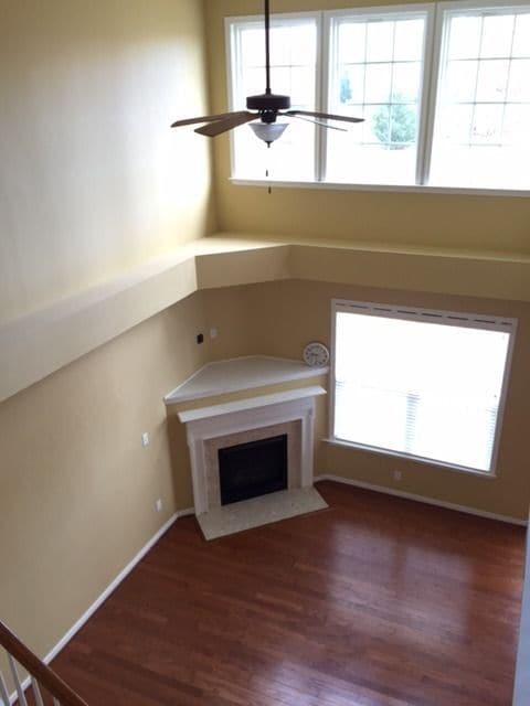 Building Photo - 2405 Silver Lake Terrace