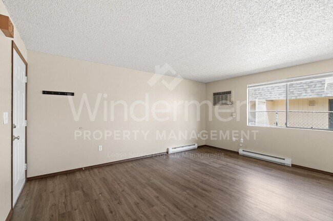 Foto del edificio - 6017 N Atlantic St
