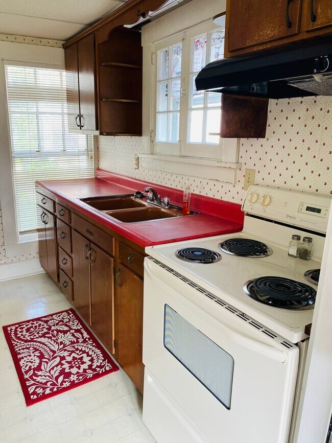 Foto del edificio - 2 Bedroom, 2 Bath Home furnished home in M...