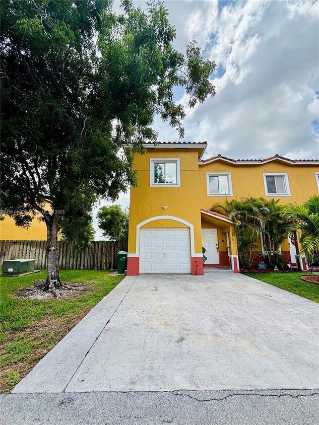 Primary Photo - 18201 SW 108th Pl