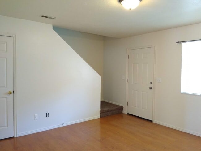 Building Photo - 128 W 1320 S