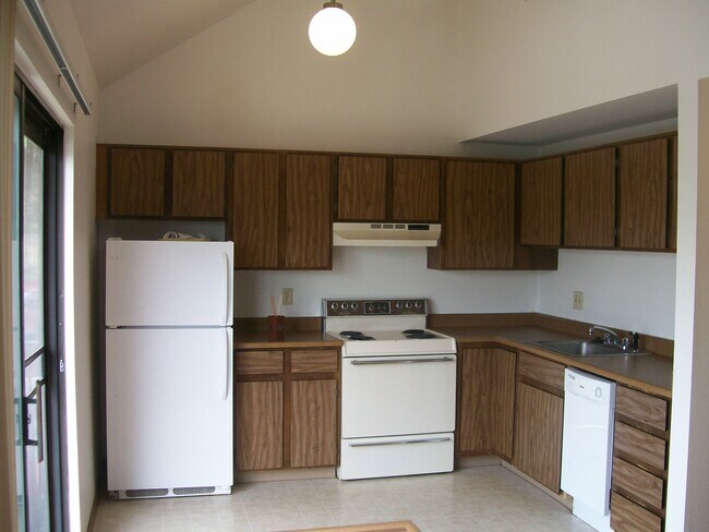 Foto del edificio - 4501 Boardwalk Dr