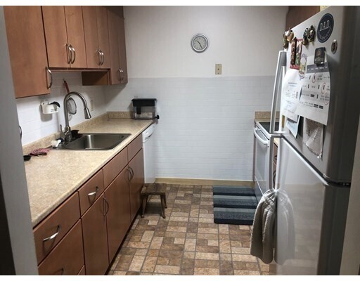 Foto del edificio - 621 Watertown St