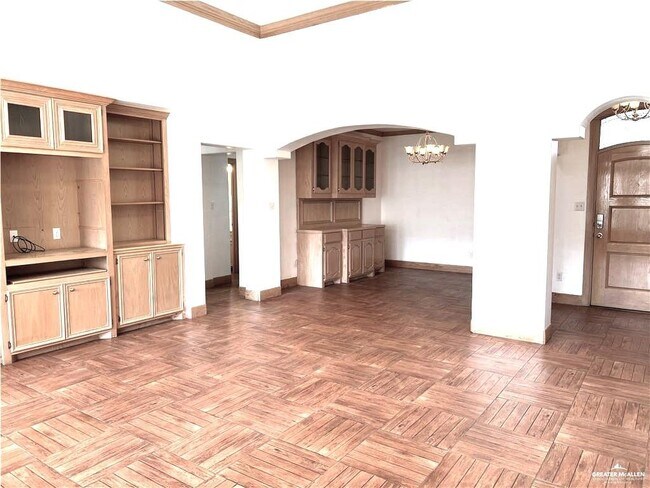 Foto del edificio - 516 E Redbud Ave
