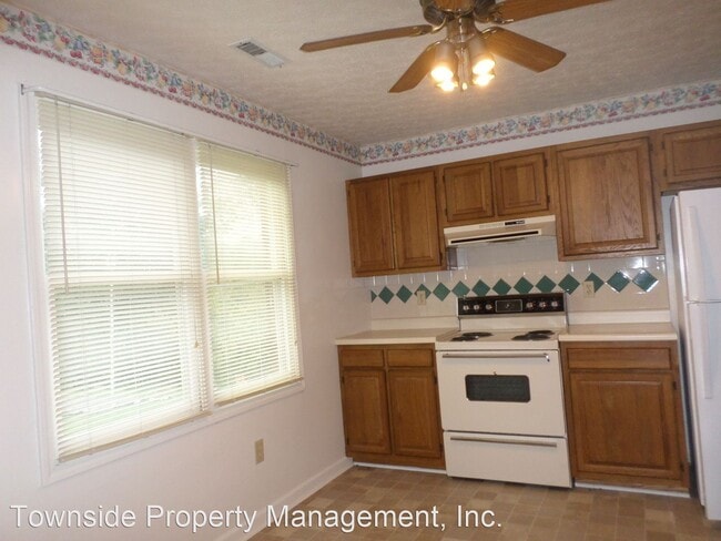 Building Photo - 3 br, 2.5 bath House - 1724 Emerald St.