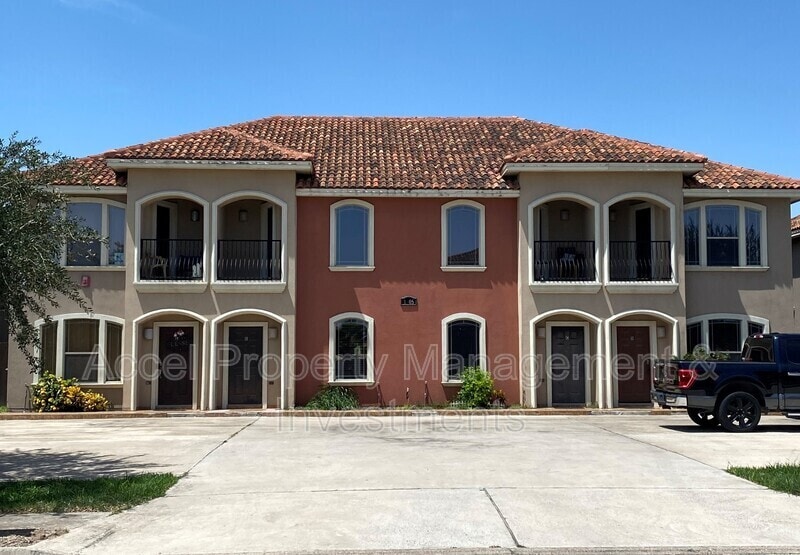 1305 E Olympia Ave Unit B, McAllen, TX 78503 Condo for Rent in McAllen, TX