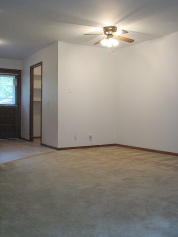 Foto del edificio - 502 NE Freeman Ave