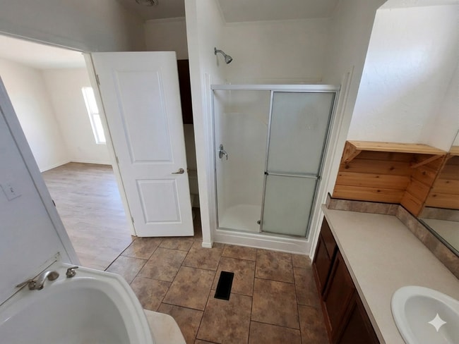 Foto del edificio - 9540 W 18th St