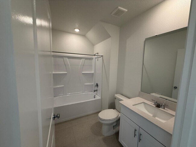 Foto del edificio - 2049 Albatross Nest Dr