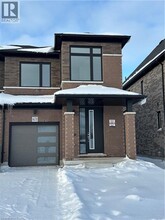 Building Photo - 63 Manuel St