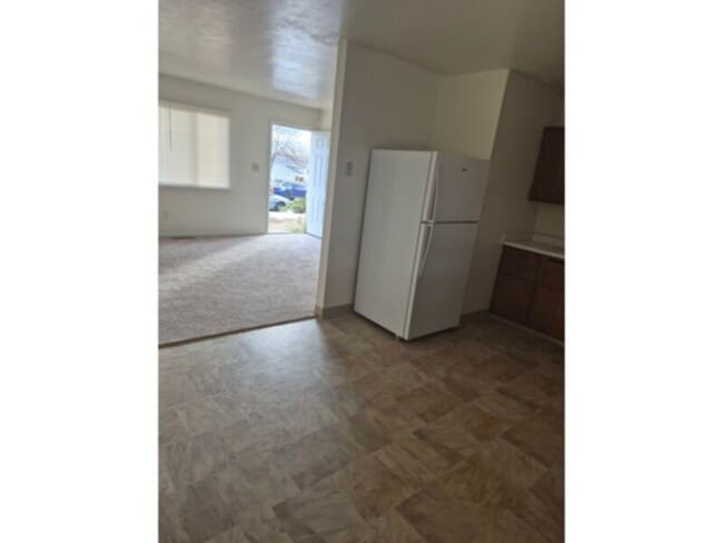 Building Photo - Single Family Home