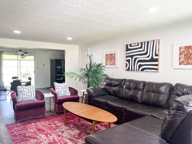 Building Photo - 1405 Allison Dr