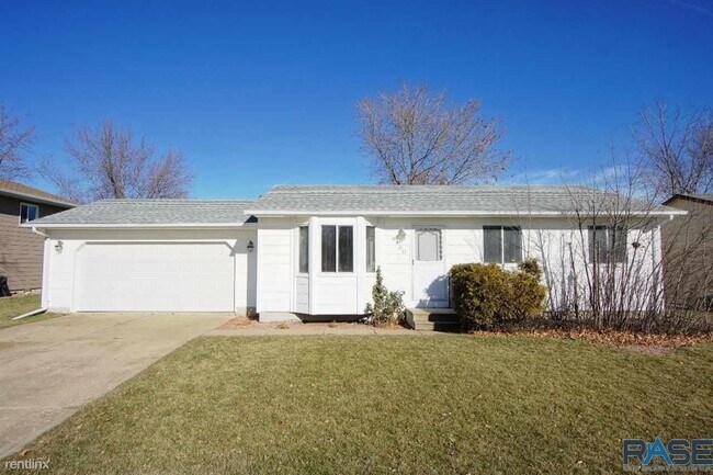 Building Photo - 3 br, 1 bath House - 6400 W 53rd St