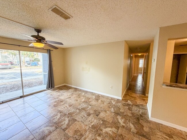 Foto del edificio - Windsor Park #311