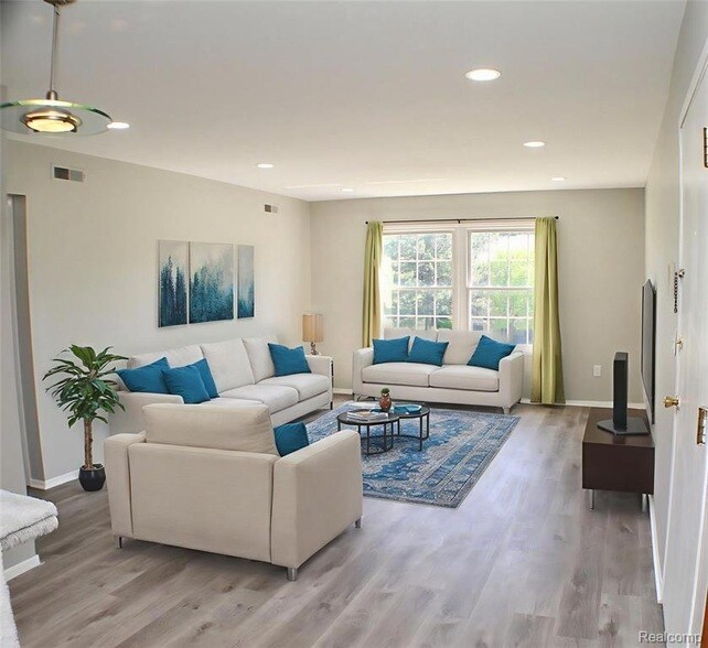 Foto del edificio - 832 Bloomfield Village Blvd