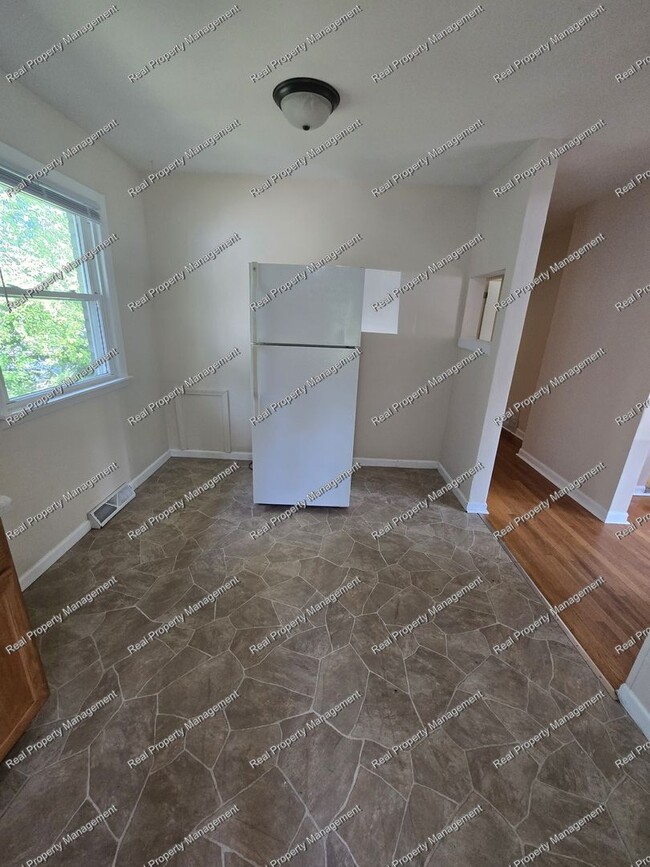 Foto del edificio - Three Bed Hobart Ranch