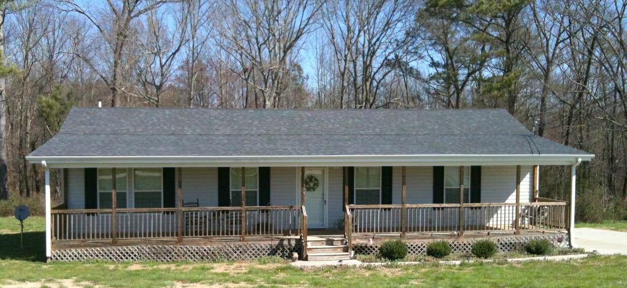 Primary Photo - 157 Zachary Dr
