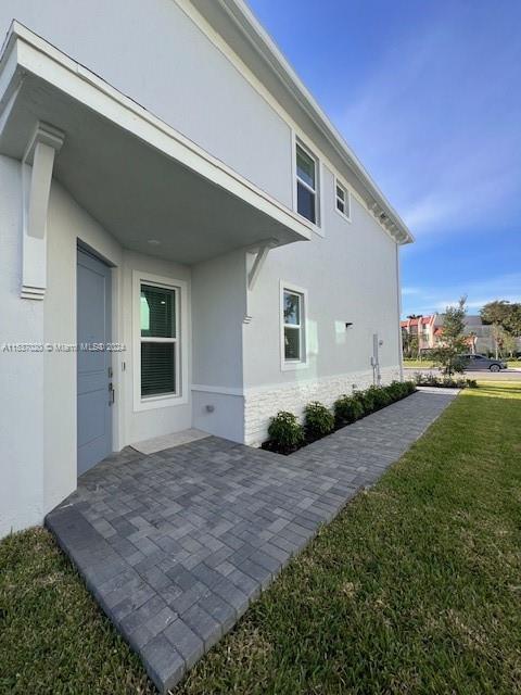 Building Photo - 6911 Harbours Edge Ave
