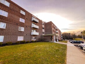 Interior Photo - Huntington Green Apartments