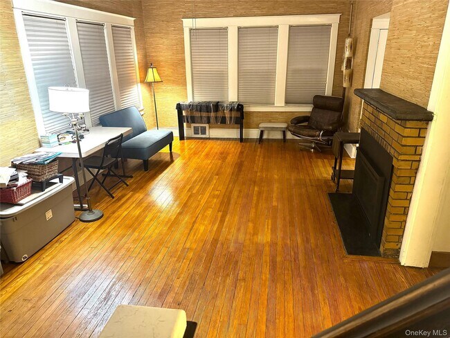 Foto del edificio - 116 Castle Heights Ave