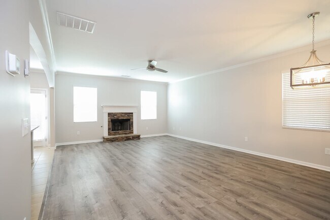 Foto del edificio - 267 Royal Crescent Ter