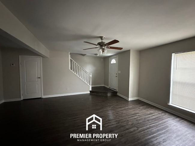 Photo - 3BR/3.5BA Cordova Rental with Wood Floors, Fireplace & Fenced Yard House