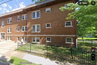 Building Photo - 111 Hollinger Ave