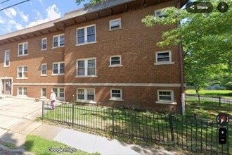 Building Photo - 111 Hollinger Ave