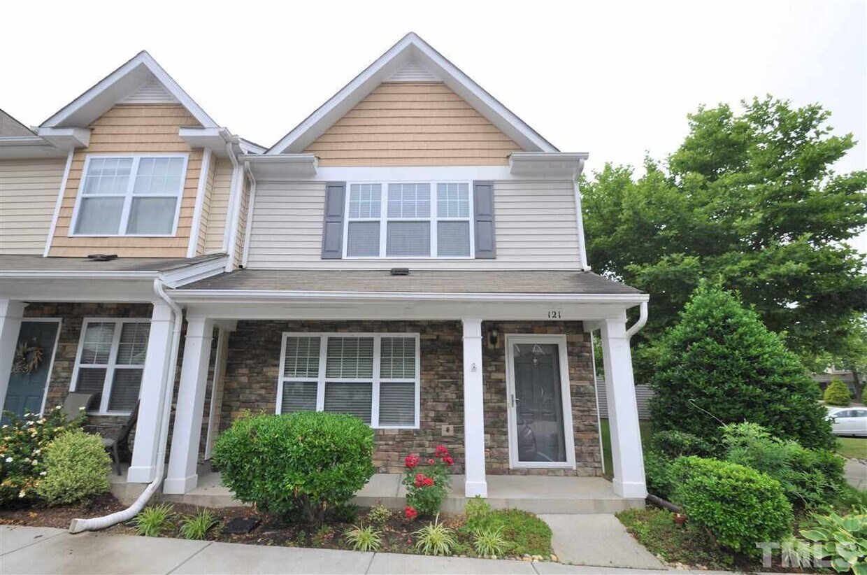 121 Shelter Haven Drive, Apex, NC 27502 Townhouse for Rent in Apex