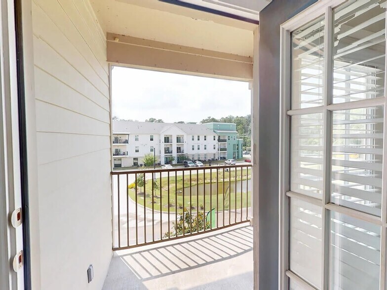 Village at Juban Lakes - 11000 Buddy Ellis Rd Denham Springs, LA