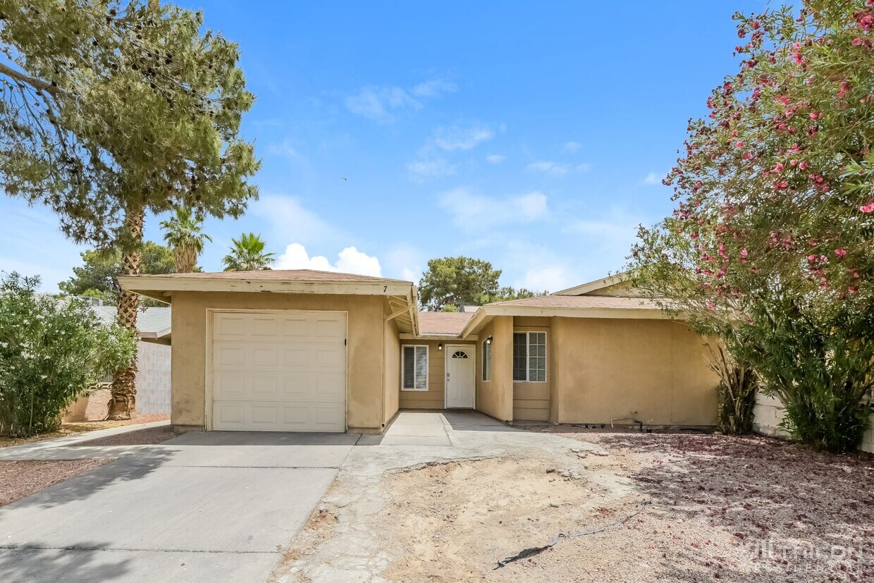 7 N Arlington Street Las Vegas NV House for Rent in Las Vegas, NV