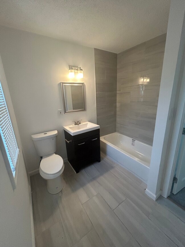 Foto del edificio - Blue Ridge