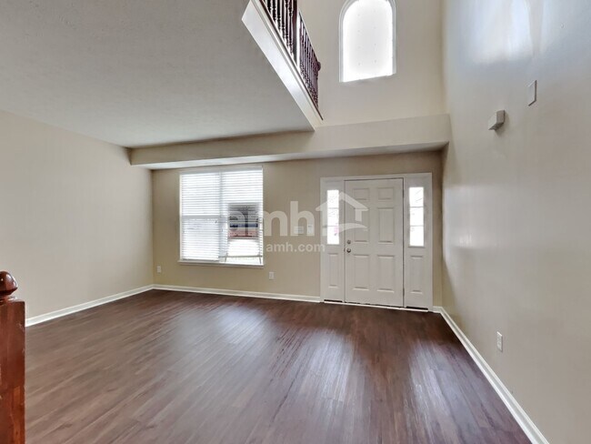 Building Photo - 760 Harvest Ridge Dr