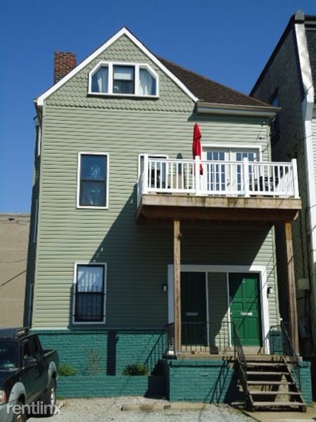 Primary Photo - 201 Lehigh Ave