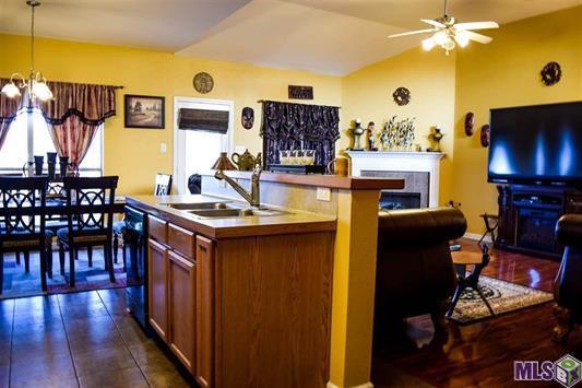 Foto del edificio - 26136 Burlwood Ave