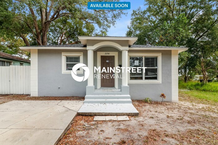 Foto principal - 2250 20th St S