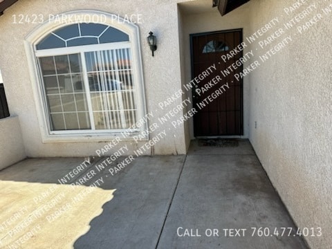 Foto del edificio - 12423 Parkwood Pl