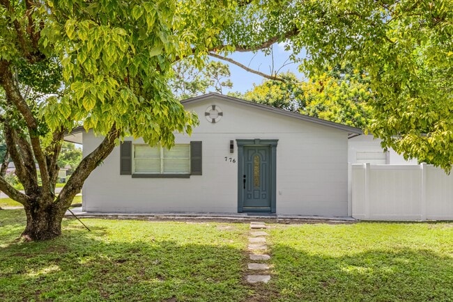 Building Photo - 776 Eldridge St