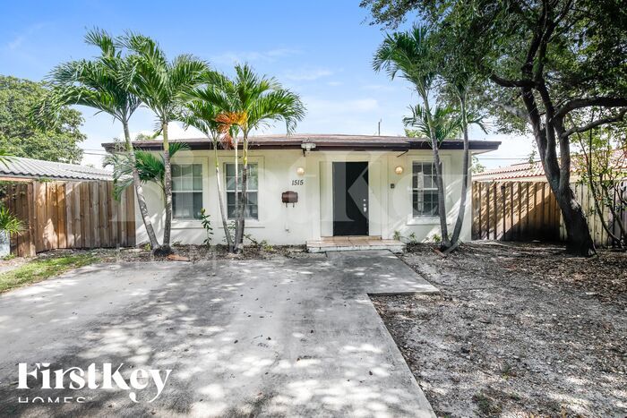Foto principal - 1515 NE 181st St