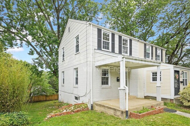 Foto del edificio - 2707 Jefferson Dr