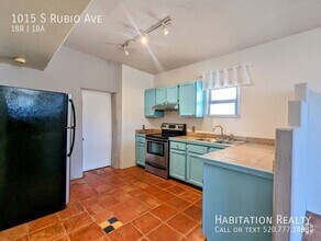 Building Photo - 1015 S Rubio Ave