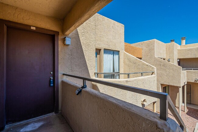 Foto del edificio - 11640 N 51st Ave