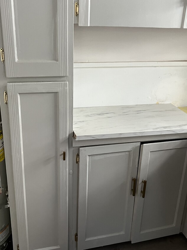 Kitchen - 3482 Midvale Ave