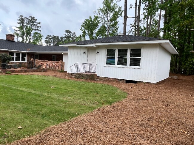 Foto del edificio - 3517 Jamaica Dr