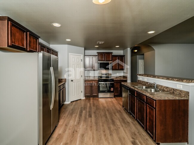 Foto del edificio - 2613 W Huntsville St