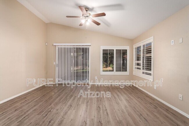 Building Photo - 4708 E Gatewood Rd