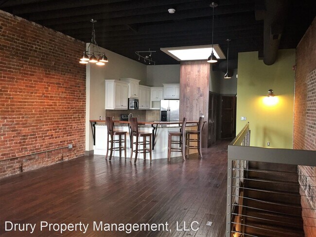 Foto del edificio - 2 br, 1 bath House - 311 Park Central West #B