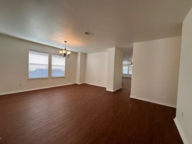 Foto del edificio - 433 Emerald Creek Dr