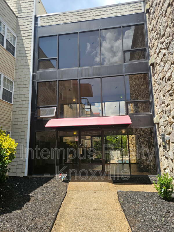 Foto del edificio - 2749 Sullins St
