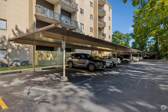 634 S National Ave - Regency Tower